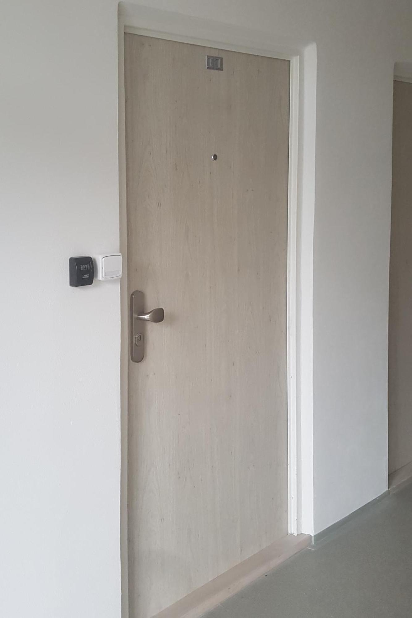 Utulny Apartman V Centru, S Krasnym Vyhledem ديشين المظهر الخارجي الصورة